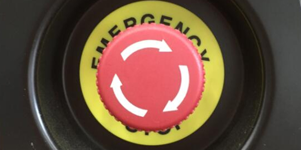 زر التوقف فى حالة الطوارئ