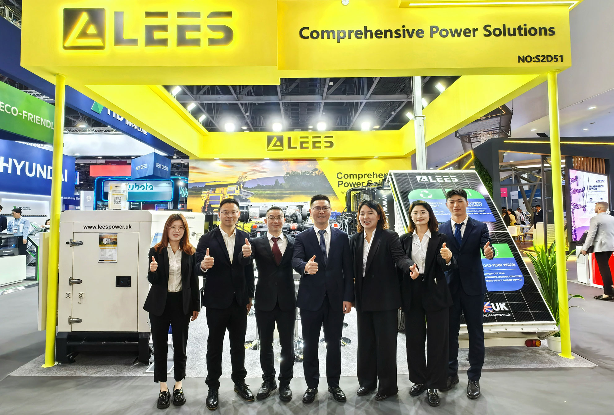 Lees Power تضيء طاقة الشرق الأوسط مع ضوء الكهرباء
